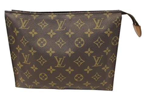 pochr toilette louis vuitton|Trio Poche Toilette Monogram .